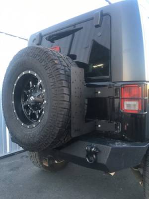 Roto-Pax Containers - RotoPax Jeep JK Tailgate Can Mount