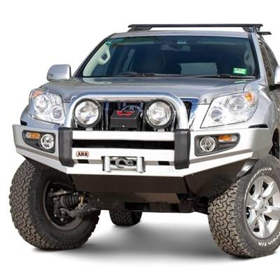 ARB 4x4 Accessories - ARB Sahara Deluxe Bumper