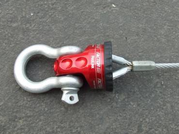 Factor 55 - Pro Link Cable Shackle Mount - Red - Image 3