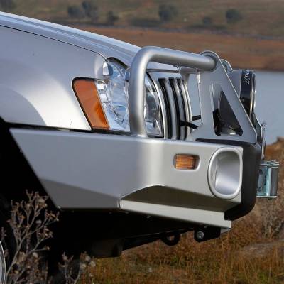 ARB 4x4 Accessories - ARB Combination Bumper - Image 2