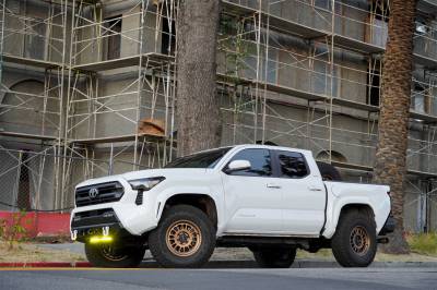 DV8 Offroad - DV8 Offroad FBTT1-08 Centric Front Bumper - Image 9