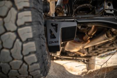 DV8 Offroad - DV8 Offroad SPTT1-06 Rear Shock And Link Skid Plates - Image 11