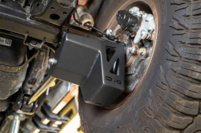 DV8 Offroad - DV8 Offroad SPTT1-06 Rear Shock And Link Skid Plates - Image 18