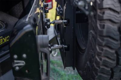DV8 Offroad - DV8 Offroad TCJK-13 Tire Carrier - Image 25