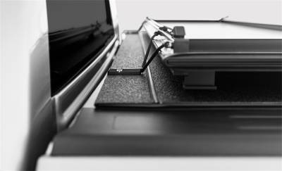 ACI - ACI G3020129 LOMAX Stance Hard Tri-Fold Cover - Image 6