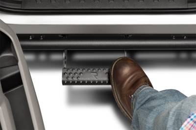 N-Fab - N-Fab F154RKRCCS4 RKR Cab Length Step System - Image 2
